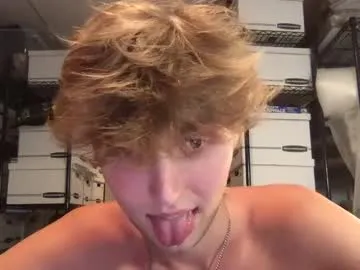 sweetkarmababy – webcam model profile photo Image 2