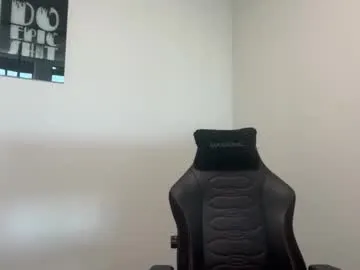 NinnaCarter – webcam model profile photo Image 2