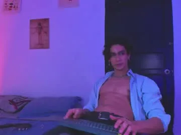 EmiliaWalker – webcam model profile photo Image 11