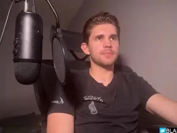 pureannuals – webcam model profile photo Image 4