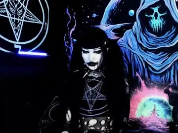 indiana_rouge – webcam model profile photo Image 10