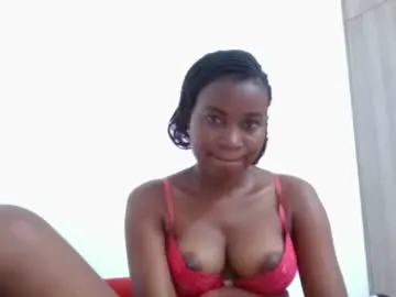 mochasins_ – webcam model profile photo Image 7