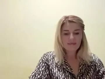 lolaa_darling – webcam model profile photo Image 13