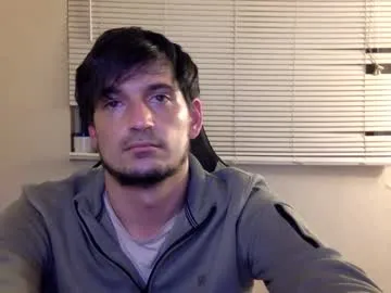 emilywarren296 – webcam model profile photo Image 14