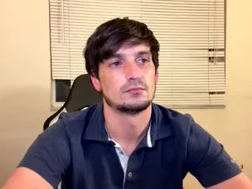 emilywarren296 – webcam model profile photo Image 18