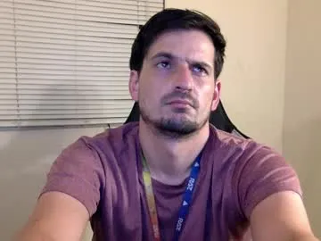 emilywarren296 – webcam model profile photo Image 9