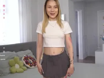 dovia – webcam model profile photo Image 10