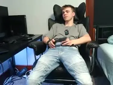 SatiPierce – webcam model profile photo Image 3