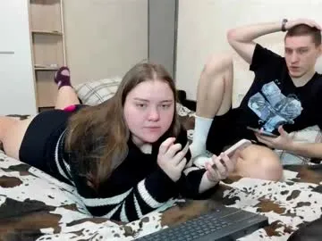 LenaRosen – webcam model profile photo Image 3