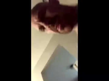 imlovelyrose – webcam model profile photo Image 5