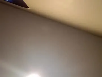 bodyyattiyatti – webcam model profile photo