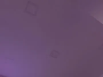 puneripiya – webcam model profile photo Image 9