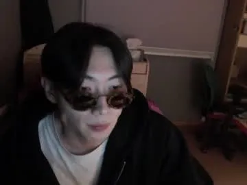 brownboy6999 – webcam model profile photo Image 3