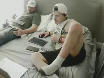 elihoss45 – webcam model profile photo Image 3