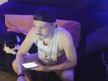 elihoss45 – webcam model profile photo Image 6