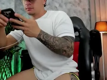 EmiliaWalker – webcam model profile photo Image 17