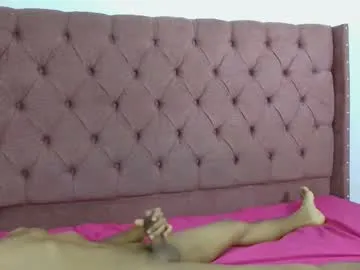 Stephania – webcam model profile photo Image 4