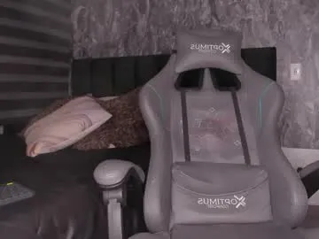 puneripiya – webcam model profile photo Image 14