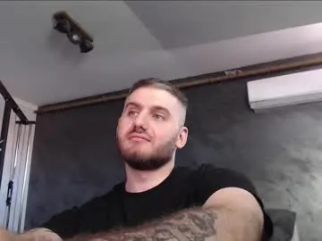 dominate_stud – webcam model profile photo Image 14