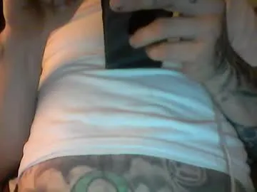 Nicole – webcam model profile photo Image 14