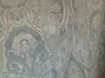 Nicole – webcam model profile photo Image 4