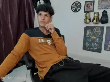 useitorlossit – webcam model profile photo Image 16