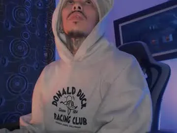 indiandesiguys2023 – webcam model profile photo Image 3