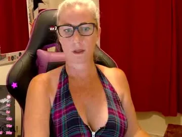 indiandesiguys2023 – webcam model profile photo Image 2