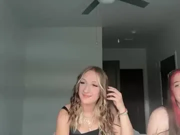 EmiliaWalker – webcam model profile photo Image 2