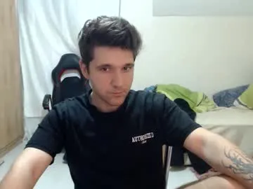 yournewkink12 – webcam model profile photo Image 19