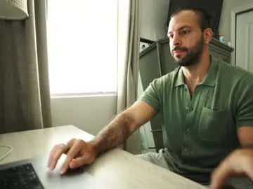 zharidjparker – webcam model profile photo Image 4