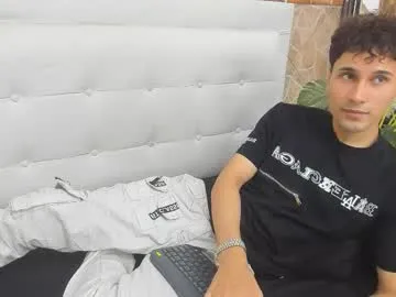 goofyshygirl1 – webcam model profile photo Image 3