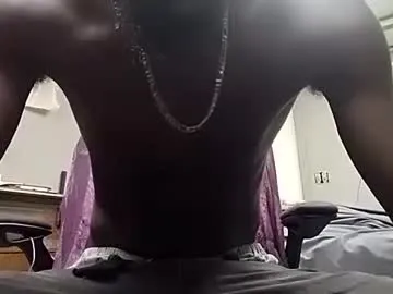 reaowna___ – webcam model profile photo Image 3