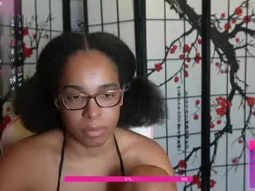 lolaa_darling – webcam model profile photo Image 6