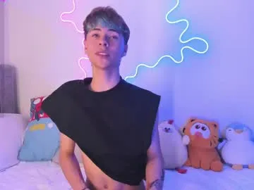 EmiliaWalker – webcam model profile photo Image 8