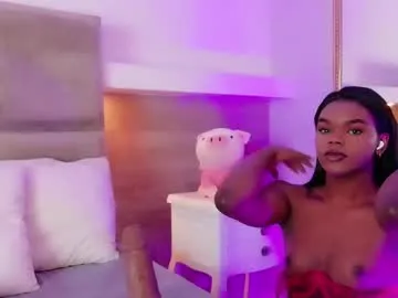 nahirr – webcam model profile photo Image 3