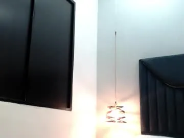 shreya_0 – webcam model profile photo Image 17