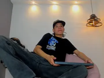 NaomyNieto – webcam model profile photo Image 3