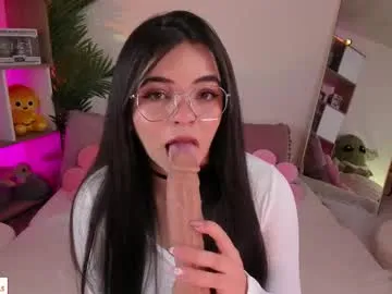 tvycas7 – webcam model profile photo Image 4