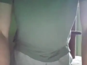 EmiliaWalker – webcam model profile photo Image 2