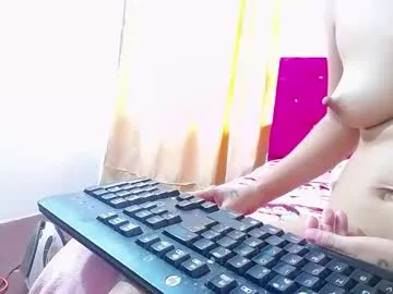 MadisonCarie – webcam model profile photo Image 12