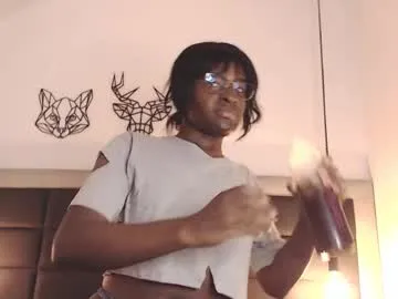 pureelove – webcam model profile photo Image 14