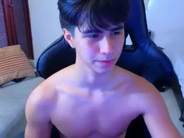 lucyheifer – webcam model profile photo Image 17