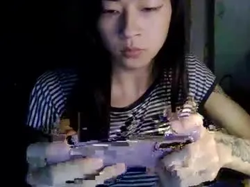 carlyjoy – webcam model profile photo