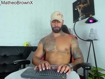 topalphaboss – webcam model profile photo Image 17