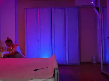 yournewkink12 – webcam model profile photo Image 6