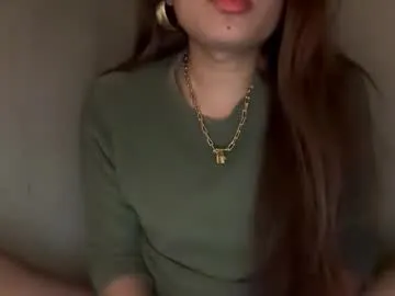 heluejamil – webcam model profile photo Image 13