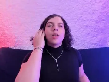 lolaa_darling – webcam model profile photo Image 6