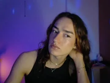 sanvi13 – webcam model profile photo Image 3