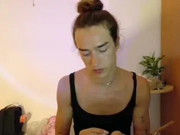 sanvi13 – webcam model profile photo Image 9